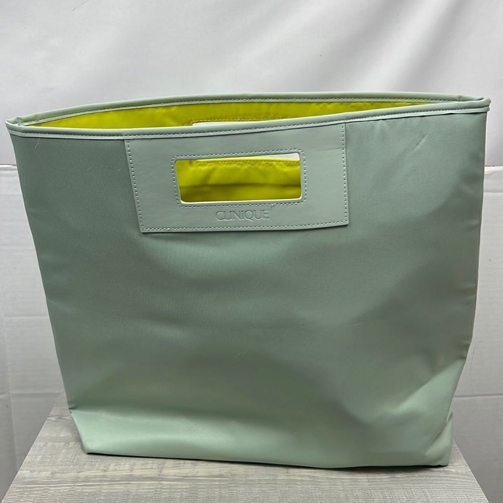 Clinique sage green tote bag NWOT